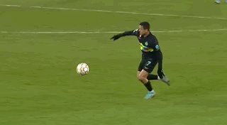 1646794213893067766.gif 世界杯直播-梁熙明:国米出局留一遗憾 高分小因哪里还不够好?