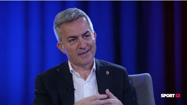 NBA直播-丰特：有关梅西的计划分为3个部分，首先希望提议他担任名誉主席