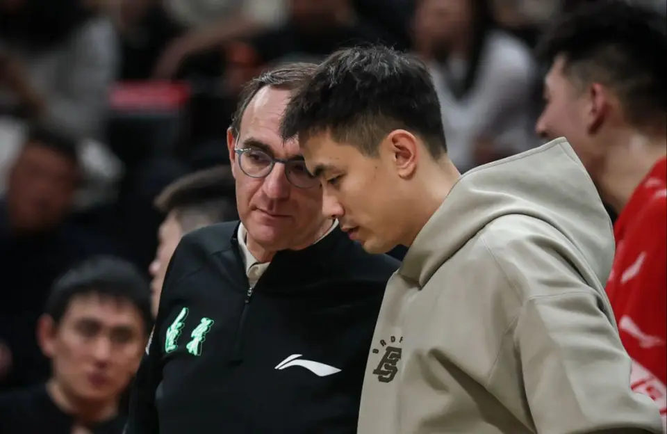 NBA直播-又是3连败!8胜10负杨鸣陷入危机,辽蜜暴怒:每年去欧洲考察些啥